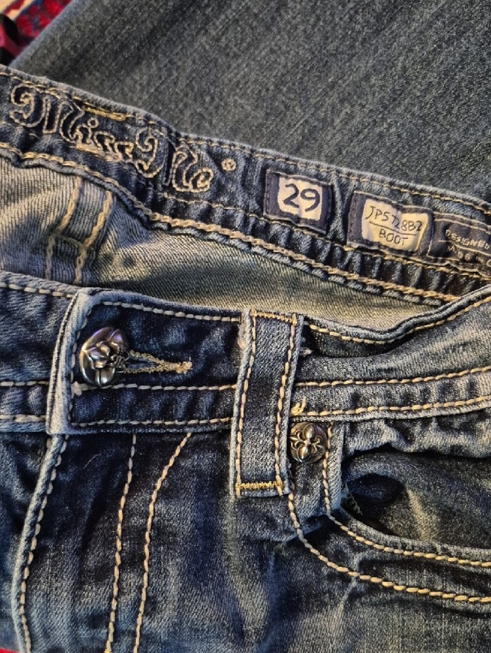 Miss Me Booycut Jeans Fleur-de-Lis Embellished emblemon Back Pockets.y2k.(2083C) - Picture 4 of 14